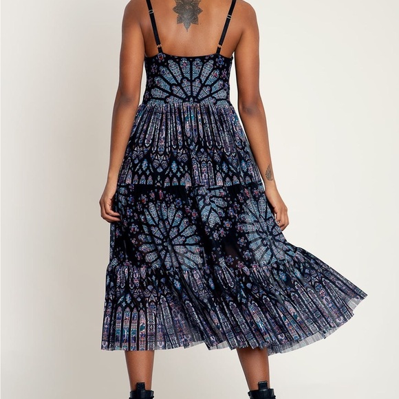 BASILICA OF SAINT-DENIS SHEER MIDAXI DRESS - LIMITED Blackmilk - Picture 3 of 6